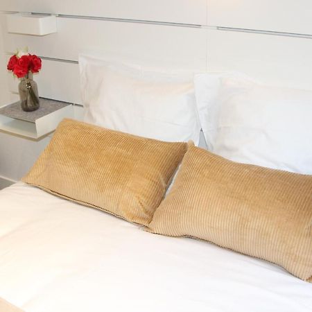 Hotel Le 23 Clichy Exterior foto